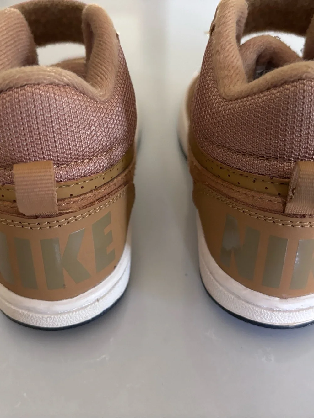 Nike Court Borough Mid 2 Toddler Sneakers – Size 12C - Picture 7 of 8